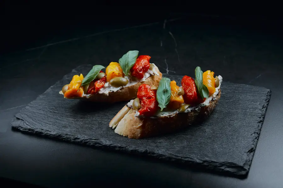 Bruschette cu ardei copt